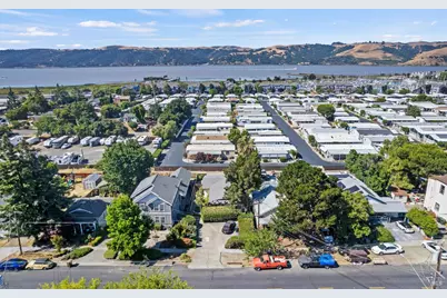 434 E H Street, Benicia, CA 94510 - Photo 12