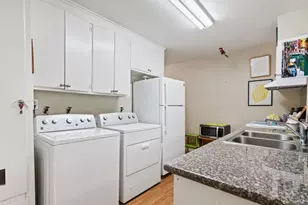 434 E H St, Benicia, CA 94510 - Photo 24
