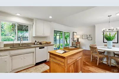6860 Oak Leaf Drive, Santa Rosa, CA 95409 - Photo 10