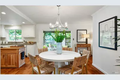 6860 Oak Leaf Drive, Santa Rosa, CA 95409 - Photo 14
