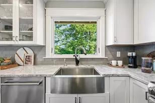 3392 Royal Ct, Napa, CA 94558 - Photo 12