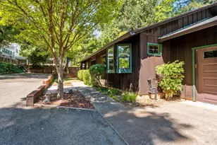 1122 W Standley St, Ukiah, CA 95482 - Photo 2