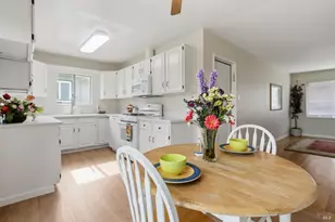 124 Ifland Way, Vallejo, CA 94589 - Photo 14