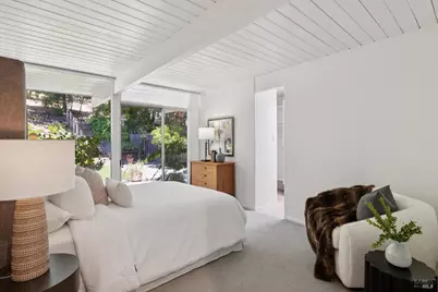 100 Golden Hinde Boulevard, San Rafael, CA 94903 - Photo 32