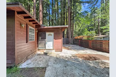 15298 Willow Road, Guerneville, CA 95446 - Photo 24