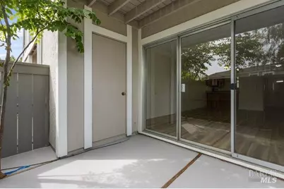 900 Southampton Road #129, Benicia, CA 94510 - Photo 12