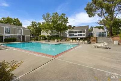 900 Southampton Road #129, Benicia, CA 94510 - Photo 26