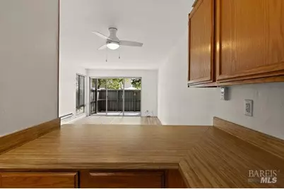 900 Southampton Road #129, Benicia, CA 94510 - Photo 6