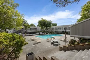 900 Southampton Rd, Benicia, CA 94510 - Photo 26