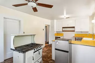 127 Manor Rd, Fairfax, CA 94930 - Photo 18