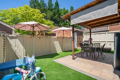 2706 Lakeview Drive, Santa Rosa, CA 95405 - Photo 8