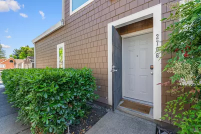2706 Lakeview Drive, Santa Rosa, CA 95405 - Photo 2