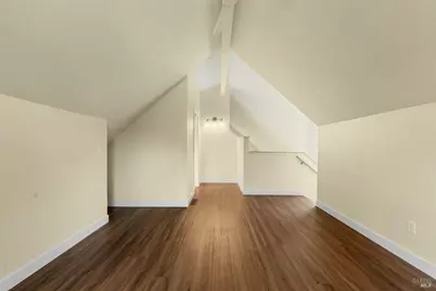 2706 Lakeview Drive, Santa Rosa, CA 95405 - Photo 28