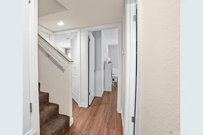 2706 Lakeview Drive, Santa Rosa, CA 95405 - Photo 20