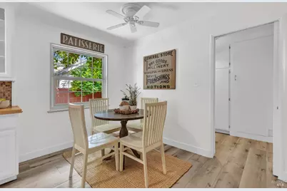 270 W K Street, Benicia, CA 94510 - Photo 18