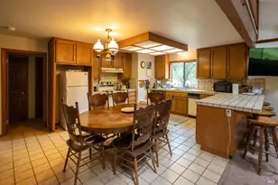 10500 Peachland Rd, Boonville, CA 95415 - Photo 28