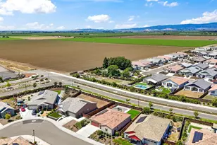 670 Wisteria Ln, Dixon, CA 95620 - Photo 40