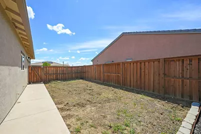 670 Wisteria Lane, Dixon, CA 95620 - Photo 26
