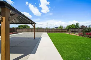 670 Wisteria Ln, Dixon, CA 95620 - Photo 38