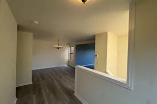 28 Arana Cir, Sausalito, CA 94965 - Photo 2