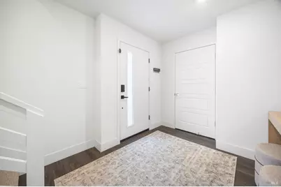 557 Valley Oaks Circle, Novato, CA 94945 - Photo 6