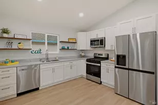 1045 Camellia Ln, Suisun City, CA 94585 - Photo 2