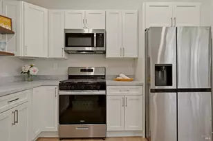 1045 Camellia Ln, Suisun City, CA 94585 - Photo 6
