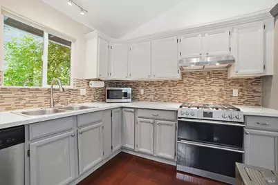 14920 Willow Road, Guerneville, CA 95446 - Photo 10