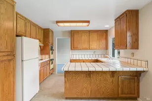 717 Glenhill Ct, Novato, CA 94947 - Photo 10