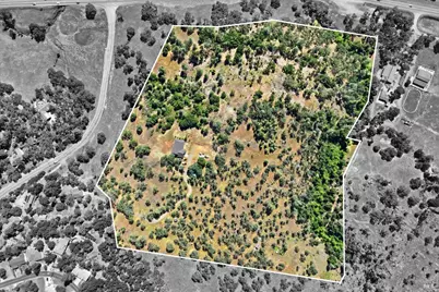 16965 Spruce Grove Road, Hidden Valley Lake, CA 95467 - Photo 2