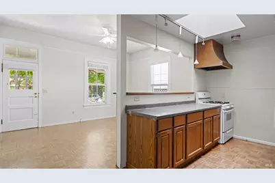 27 Latham Street, San Rafael, CA 94901 - Photo 10