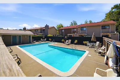 2521 Vallejo Street, Santa Rosa, CA 95405 - Photo 36