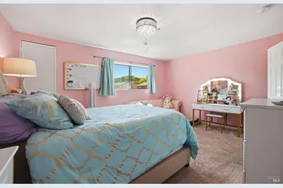 2521 Vallejo Street, Santa Rosa, CA 95405 - Photo 16