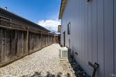 808 Milsom Place, Windsor, CA 95492 - Photo 48