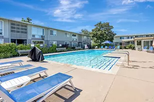 1004 Los Gamos Rd, San Rafael, CA 94903 - Photo 32