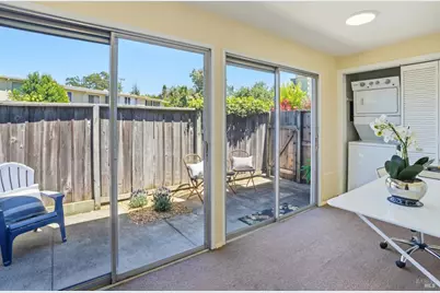 1004 Los Gamos Road, San Rafael, CA 94903 - Photo 18