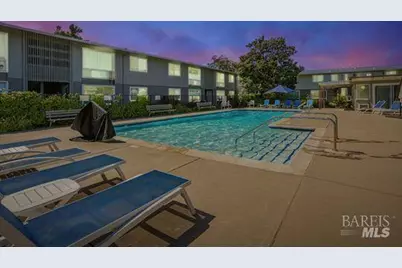 1004 Los Gamos Road, San Rafael, CA 94903 - Photo 6