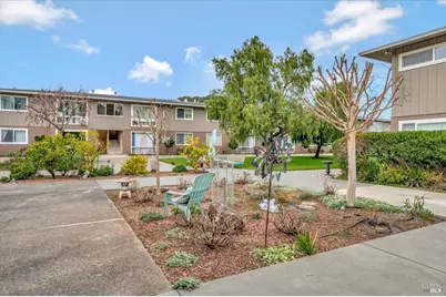 1004 Los Gamos Road, San Rafael, CA 94903 - Photo 10