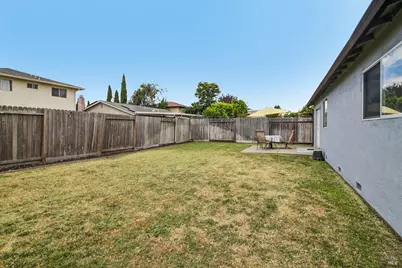 341 Shoveller Drive, Suisun City, CA 94585 - Photo 32