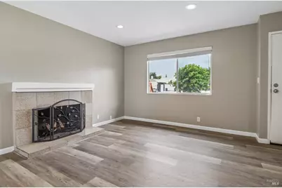 341 Shoveller Drive, Suisun City, CA 94585 - Photo 2