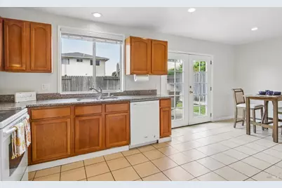 341 Shoveller Drive, Suisun City, CA 94585 - Photo 14
