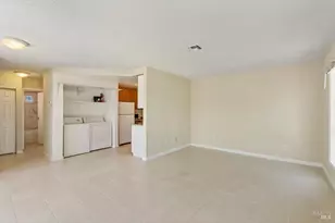 106 El Verano Ct, Fairfield, CA 94533 - Photo 4