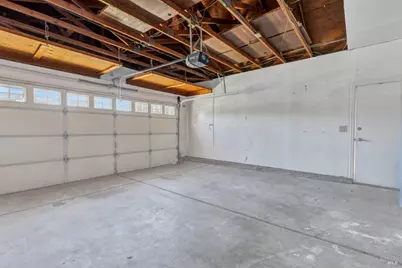 906 Steller Way, Suisun City, CA 94585 - Photo 38