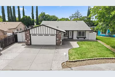 155 Richard Place, Vacaville, CA 95687 - Photo 2