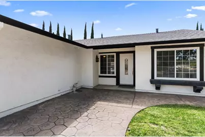 155 Richard Place, Vacaville, CA 95687 - Photo 6