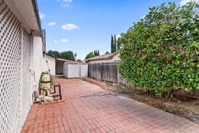 155 Richard Place, Vacaville, CA 95687 - Photo 42
