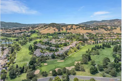 3213 Bear Creek Drive, Fairfield, CA 94534 - Photo 38