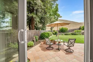 3213 Bear Creek Dr, Fairfield, CA 94534 - Photo 28