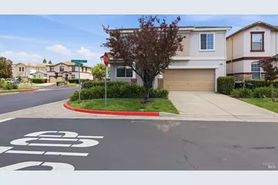 502 Clearwater Oak Court, Fairfield, CA 94534 - Photo 2