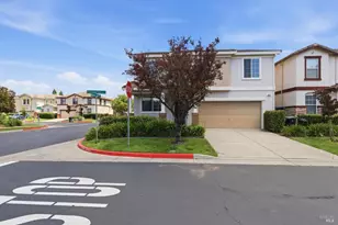 502 Clearwater Oak Ct, Fairfield, CA 94534 - Photo 2